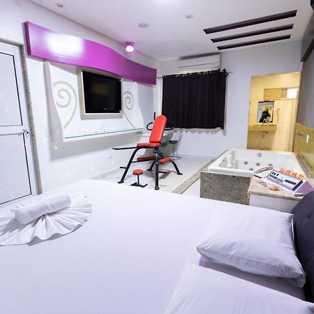 Troia Motel Фос-ду-Іґуасу Екстер'єр фото
