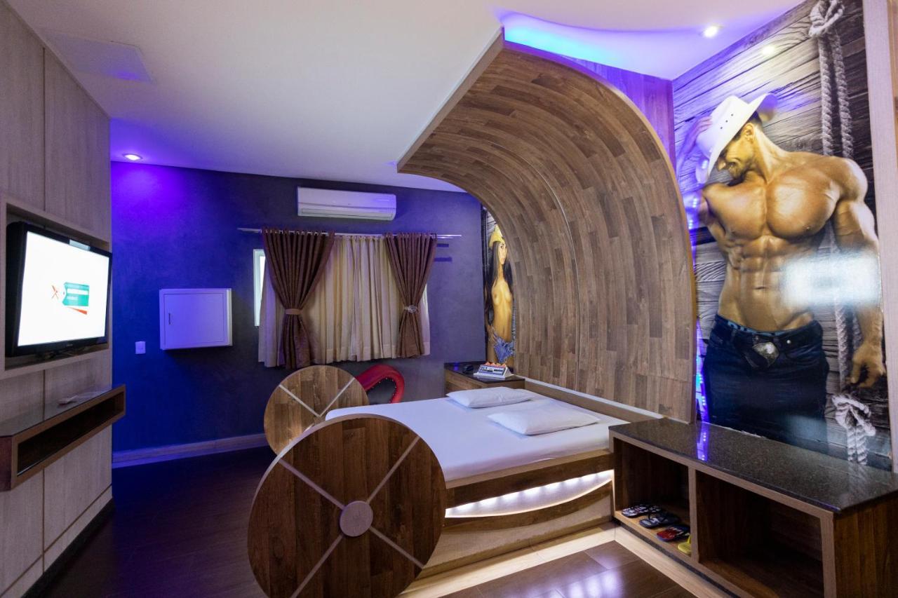 Troia Motel Фос-ду-Іґуасу Екстер'єр фото