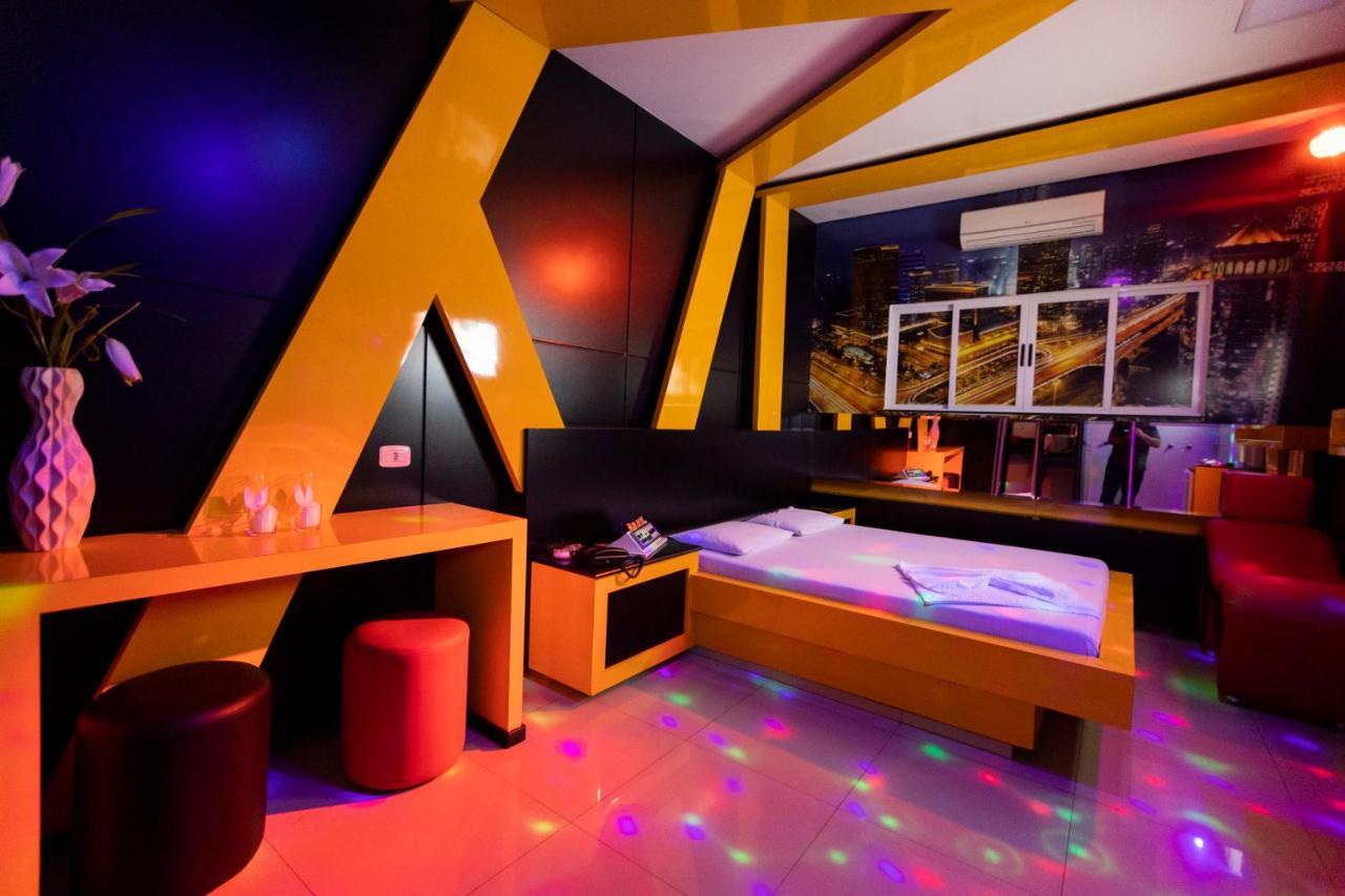 Troia Motel Фос-ду-Іґуасу Екстер'єр фото
